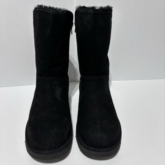 UGG Women’s Abree Short II Black Suede Boots, Size 7 M - Picture 3 of 6